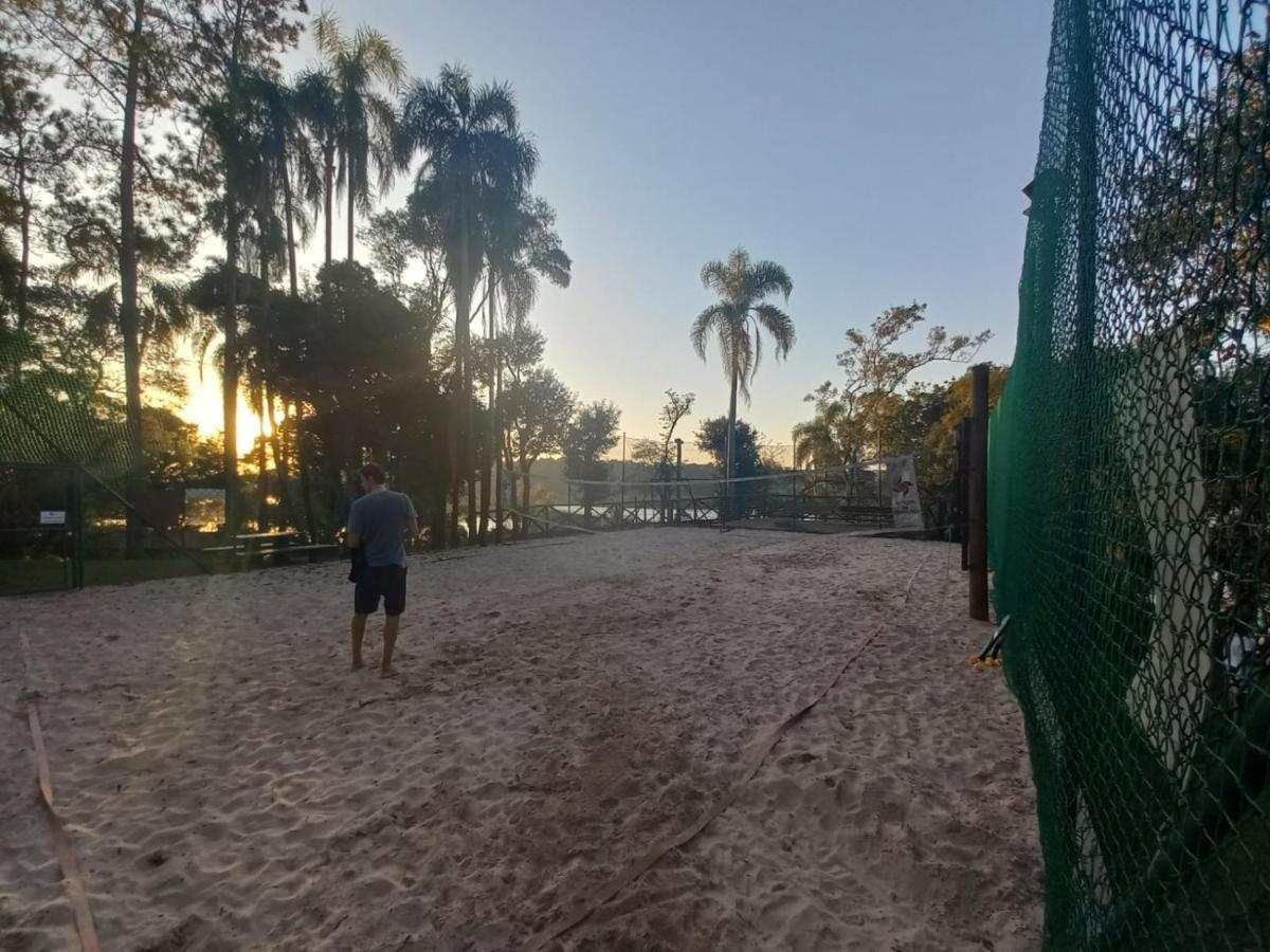 Chacara Em Condominio A Beira Da Represa Para Locacao Familiar Ibiúna Екстериор снимка