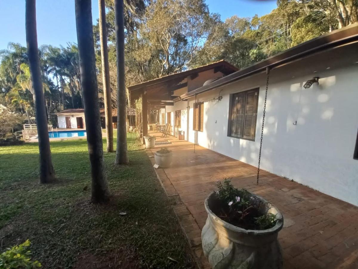 Chacara Em Condominio A Beira Da Represa Para Locacao Familiar Ibiúna Екстериор снимка